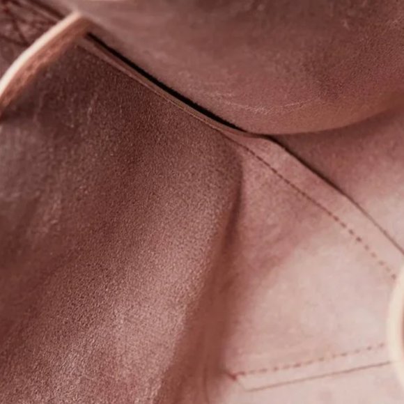 NEW Kayla + Ava Pink Bucket Bag - Picture 3 of 4